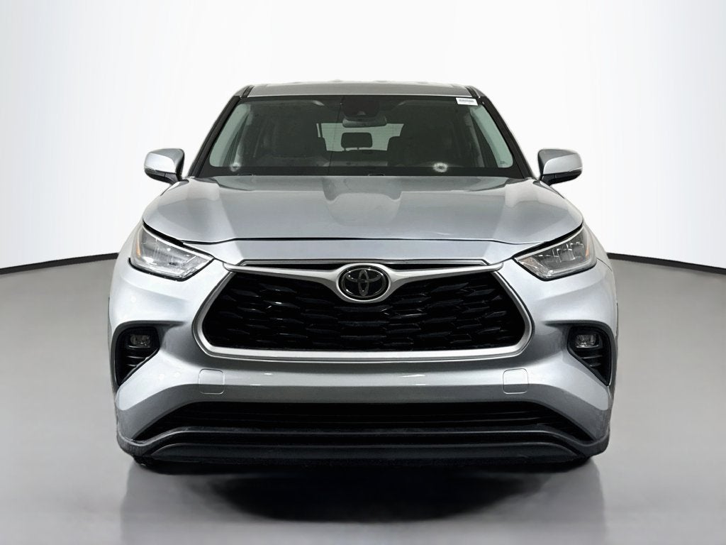 2020 Toyota Highlander LE