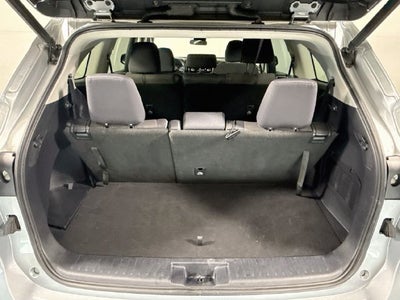 2020 Toyota Highlander LE