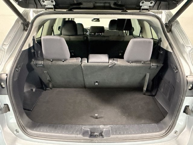 2020 Toyota Highlander LE