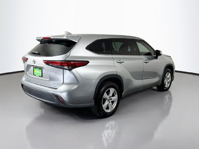 2020 Toyota Highlander LE