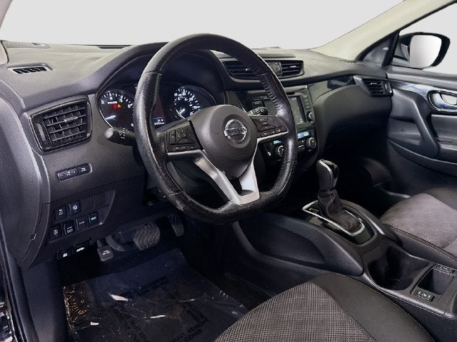 2021 Nissan Rogue Sport SV