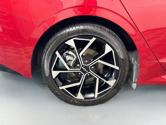 2025 Kia K5 EX