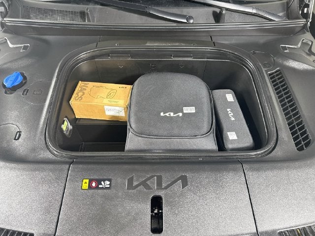 2024 Kia EV9 Land