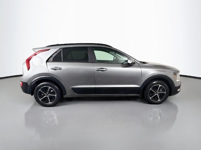 2024 Kia Niro EX