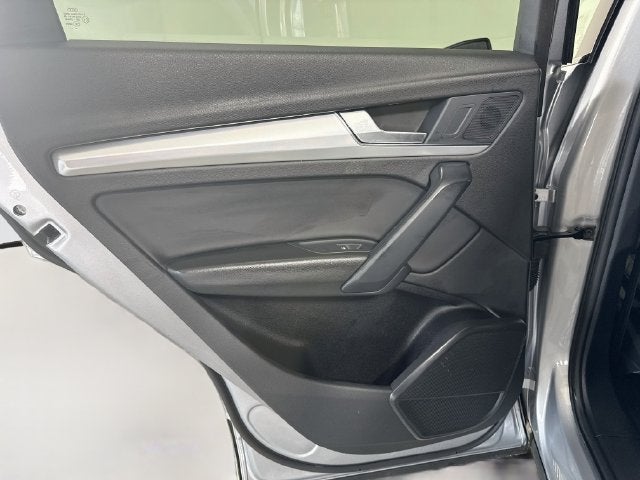 2025 Audi Q5 45 S line Premium quattro