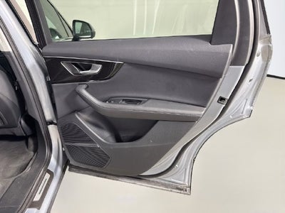 2024 Audi Q7 45 Premium Plus quattro