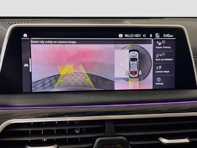 2022 BMW 7 Series 740i