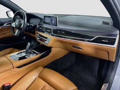 2022 BMW 7 Series 740i