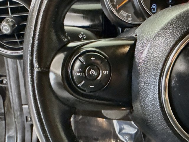 2017 MINI Cooper Base