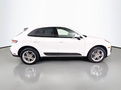 2023 Porsche Macan Base