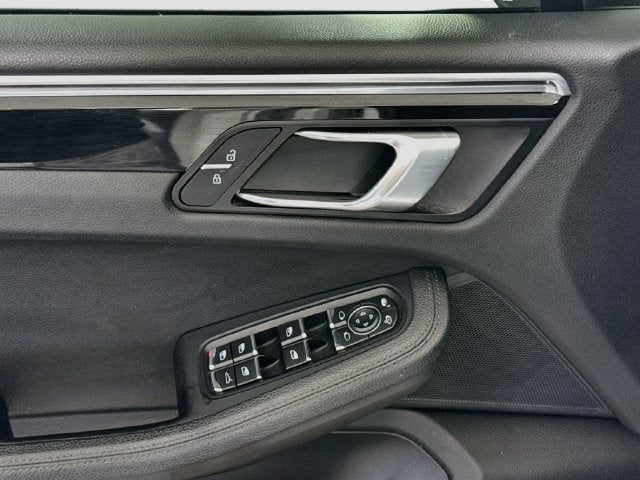 2019 Porsche Macan Base