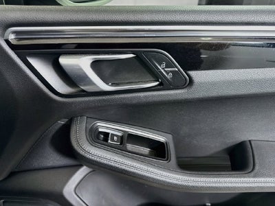 2019 Porsche Macan Base