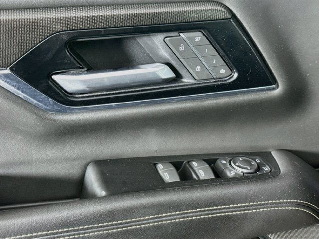 2025 GMC Yukon XL Elevation
