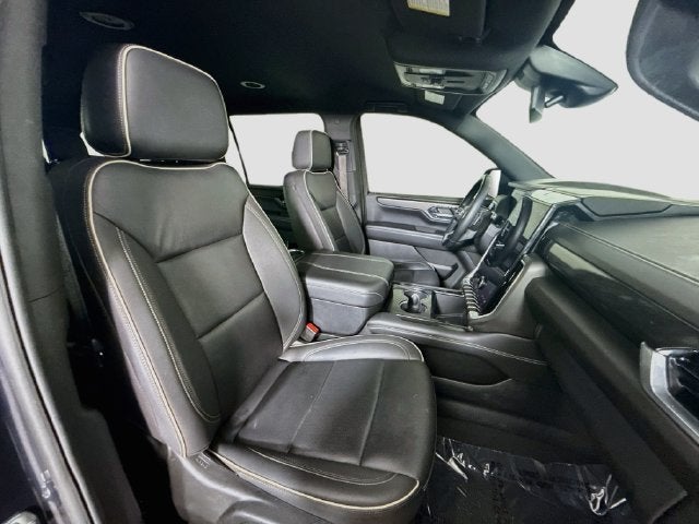 2025 GMC Yukon XL Elevation