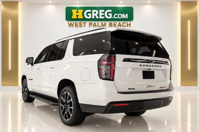 2023 Chevrolet Suburban RST