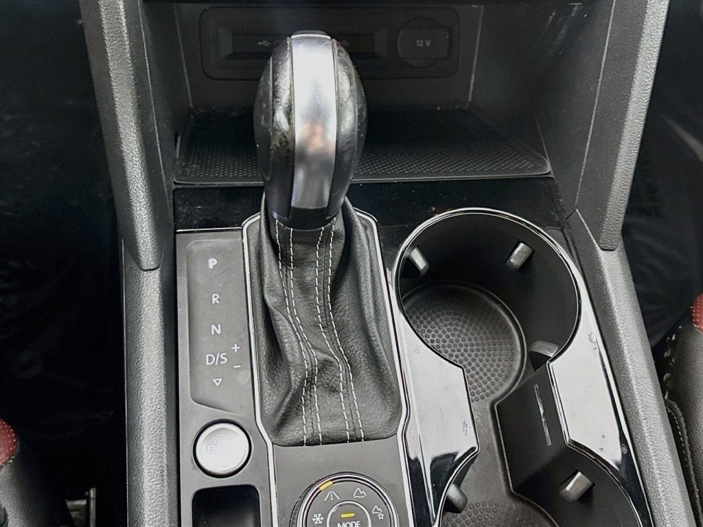 2022 Volkswagen Atlas Cross Sport 3.6L V6 SEL Premium R-Line
