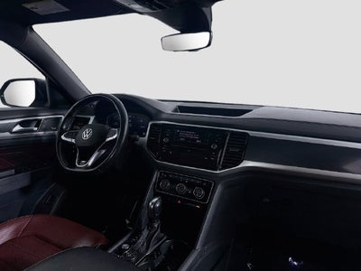 2022 Volkswagen Atlas Cross Sport 3.6L V6 SEL Premium R-Line