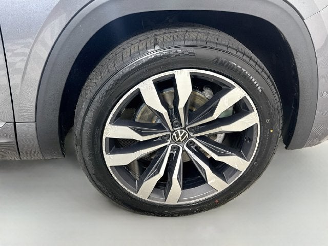 2022 Volkswagen Atlas Cross Sport 3.6L V6 SEL Premium R-Line