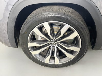 2022 Volkswagen Atlas Cross Sport 3.6L V6 SEL Premium R-Line