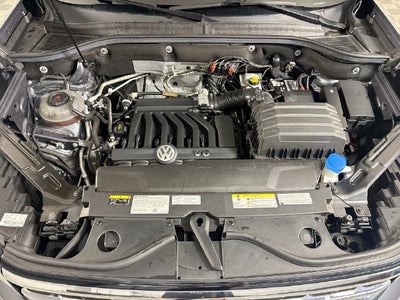 2022 Volkswagen Atlas Cross Sport 3.6L V6 SEL Premium R-Line