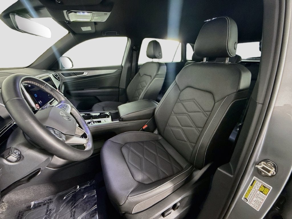 2026 Volkswagen Atlas Cross Sport SE w/Technology