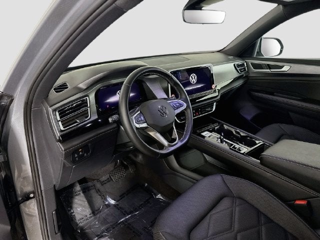 2026 Volkswagen Atlas Cross Sport SE w/Technology