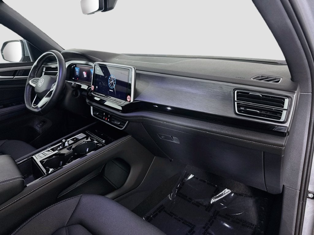 2026 Volkswagen Atlas Cross Sport SE w/Technology