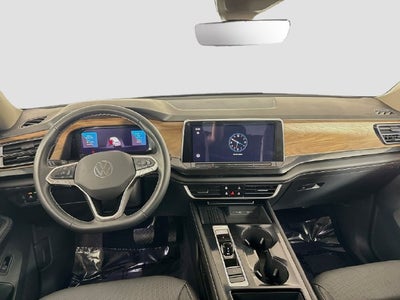 2026 Volkswagen Atlas SE w/Technology