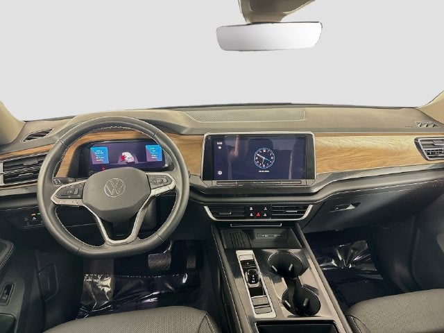 2026 Volkswagen Atlas SE w/Technology