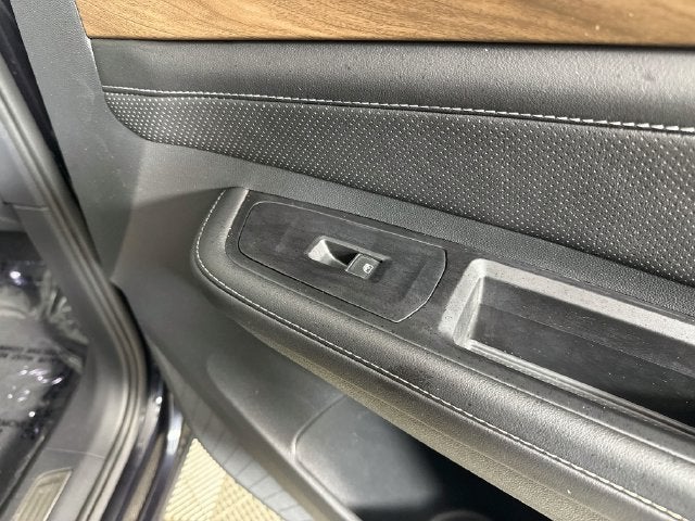 2026 Volkswagen Atlas SE w/Technology