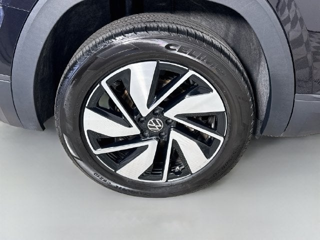 2026 Volkswagen Atlas SE w/Technology