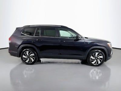 2026 Volkswagen Atlas SE w/Technology