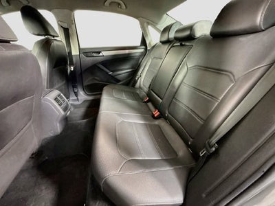 2020 Volkswagen Passat 2.0T SE