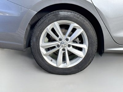 2020 Volkswagen Passat 2.0T SE