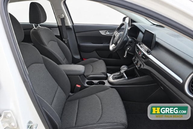 2023 Kia Forte LX