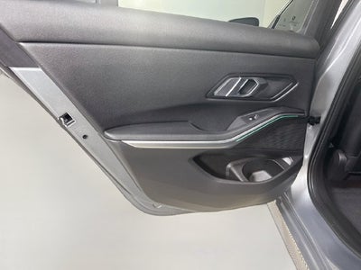 2023 BMW 3 Series 330i