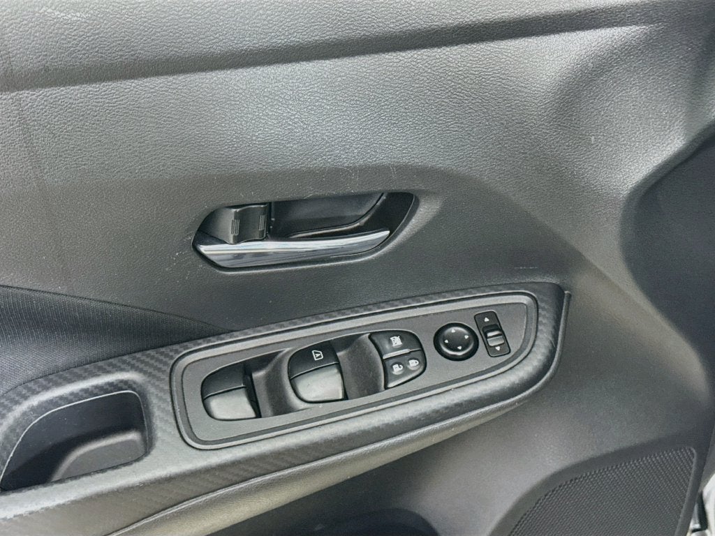 2021 Nissan Versa 1.6 SV