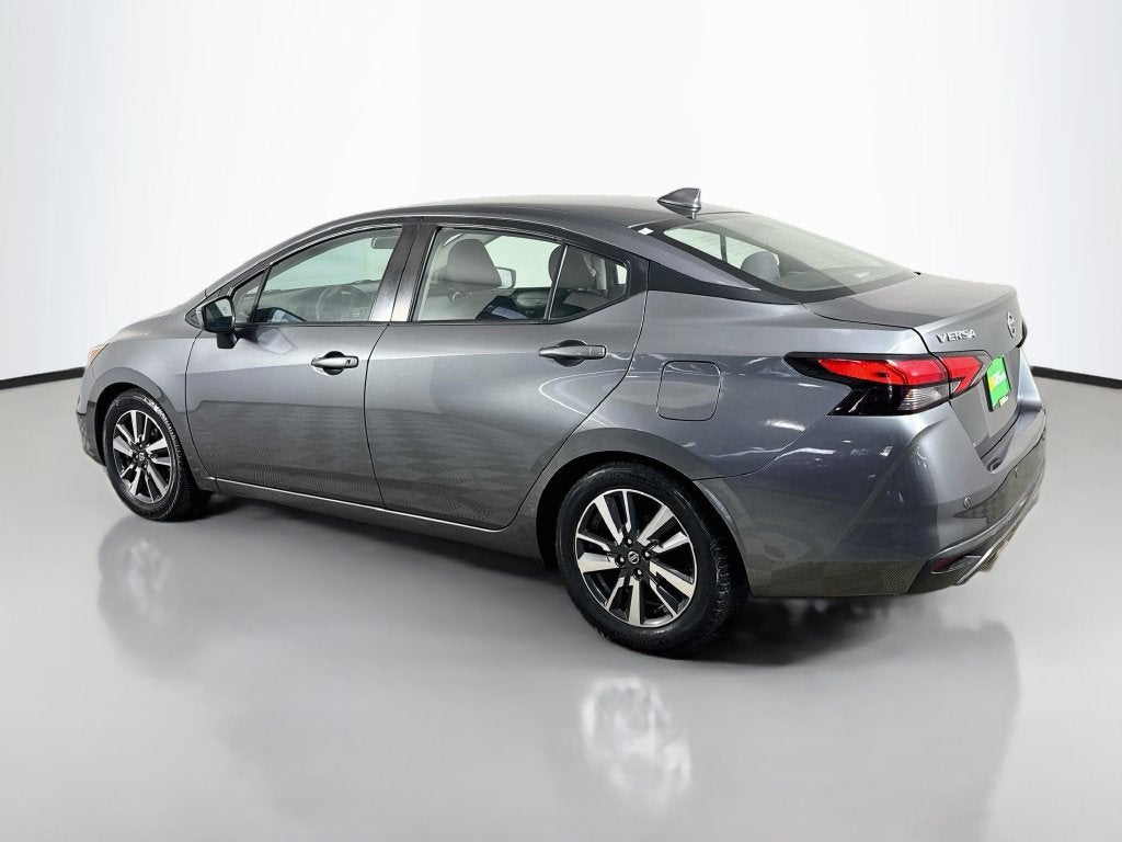 2021 Nissan Versa 1.6 SV