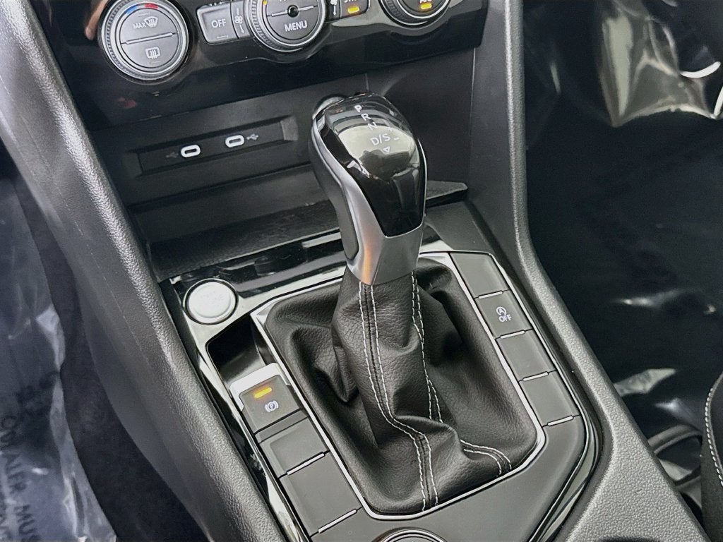 2023 Volkswagen Taos 1.5T SEL