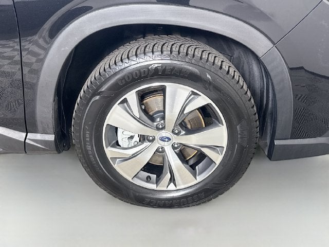 2024 Subaru Ascent Premium