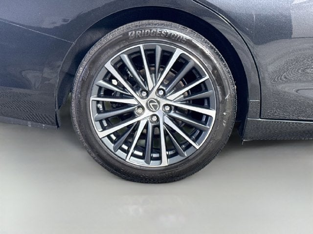 2022 Lexus ES 350