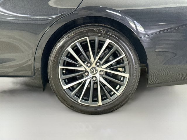 2022 Lexus ES 350