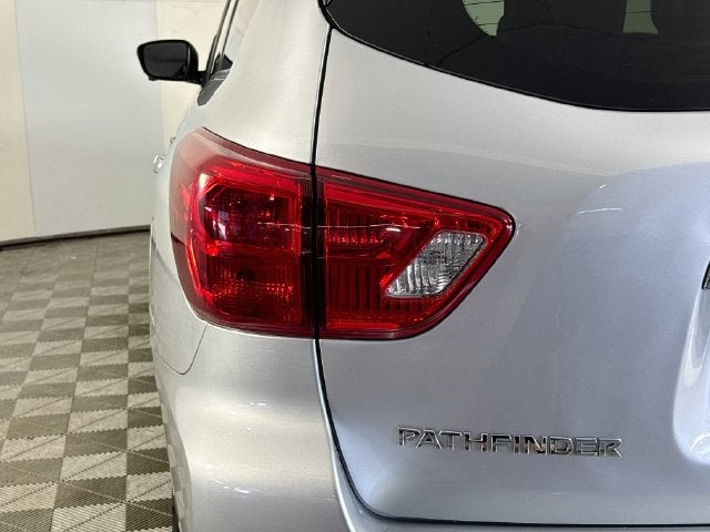 2019 Nissan Pathfinder Platinum