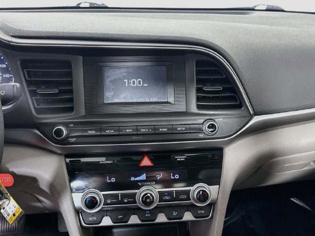 2020 Hyundai Elantra SE