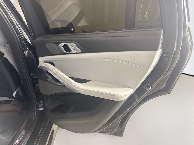 2023 BMW X6 M Base