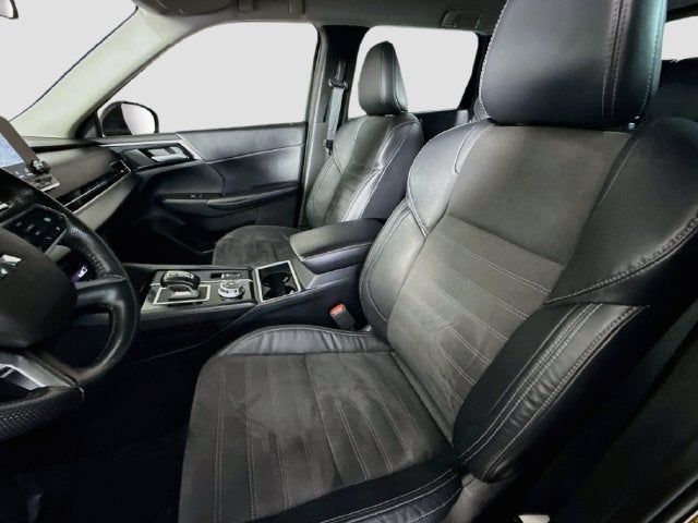 2023 Mitsubishi Outlander SE Black Edition