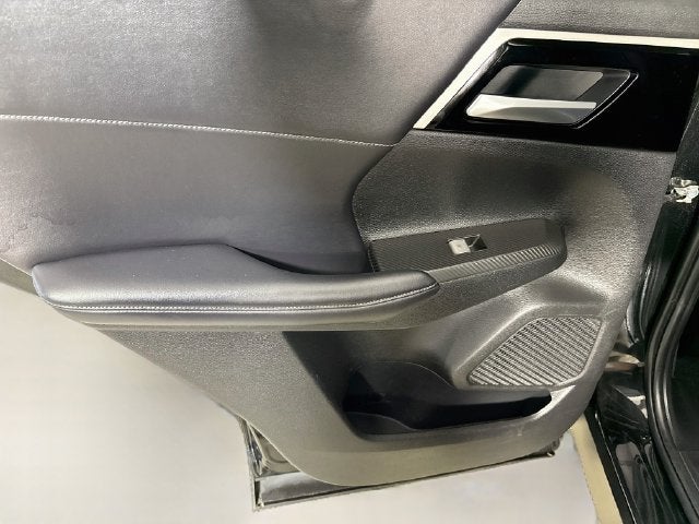 2023 Mitsubishi Outlander SE Black Edition