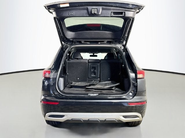 2023 Mitsubishi Outlander SE Black Edition