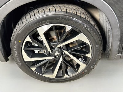 2023 Mitsubishi Outlander SE Black Edition