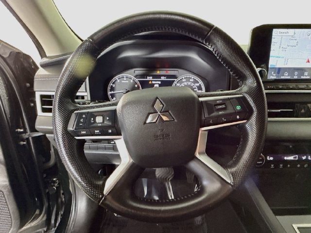 2023 Mitsubishi Outlander SE Black Edition